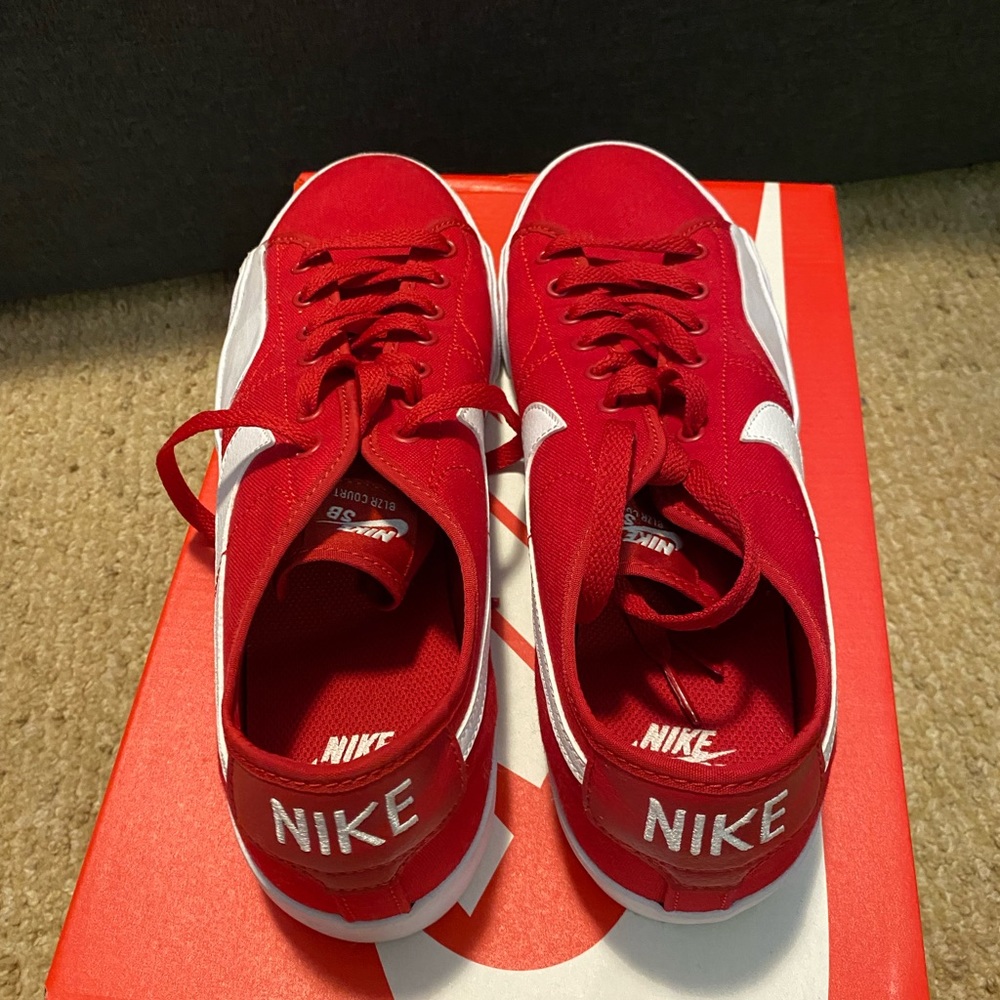 red blazer court canvas skate shoes - Picture 7 of 7